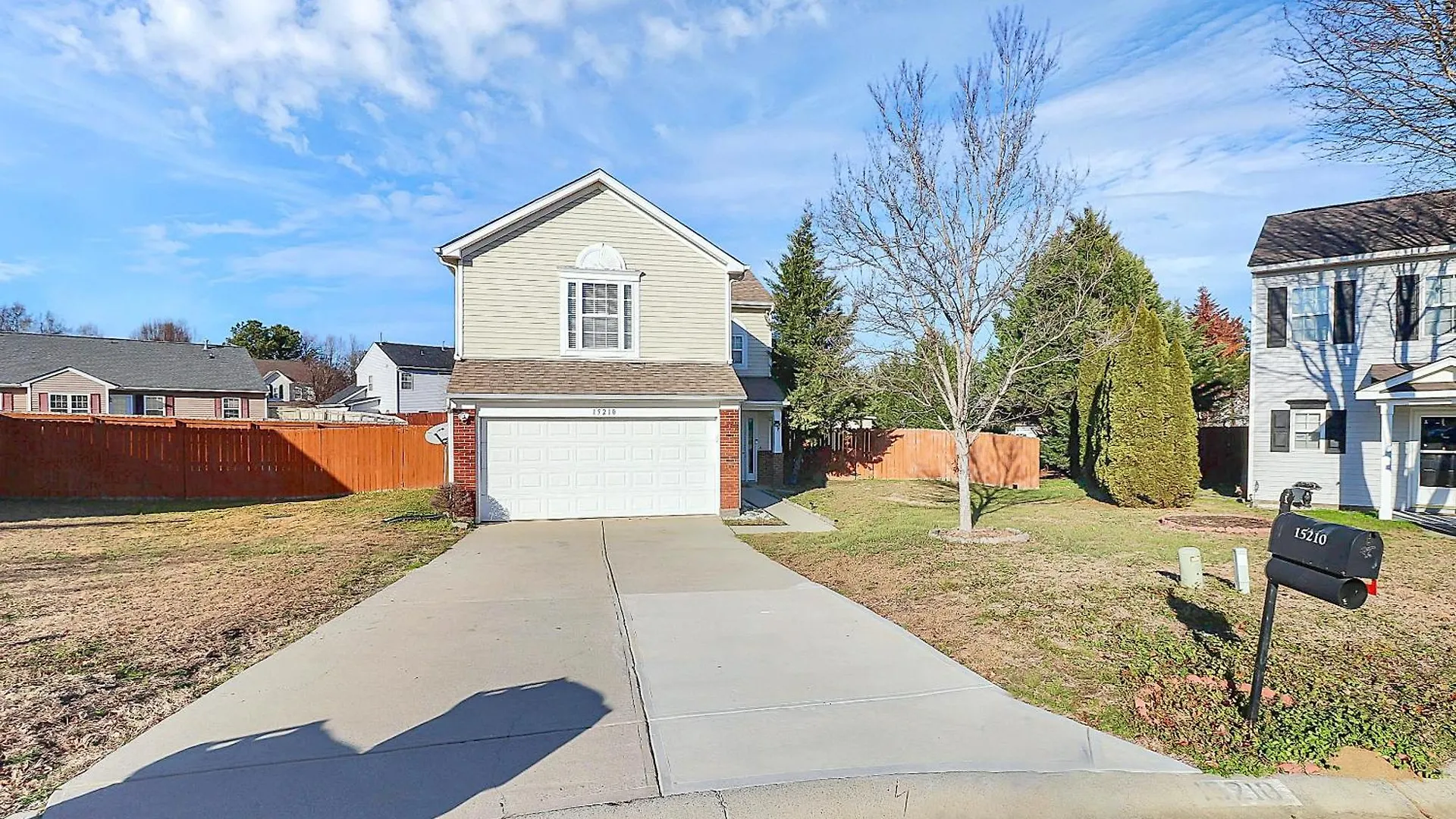 빌라 Beautiful Home Near Lake 샬럿